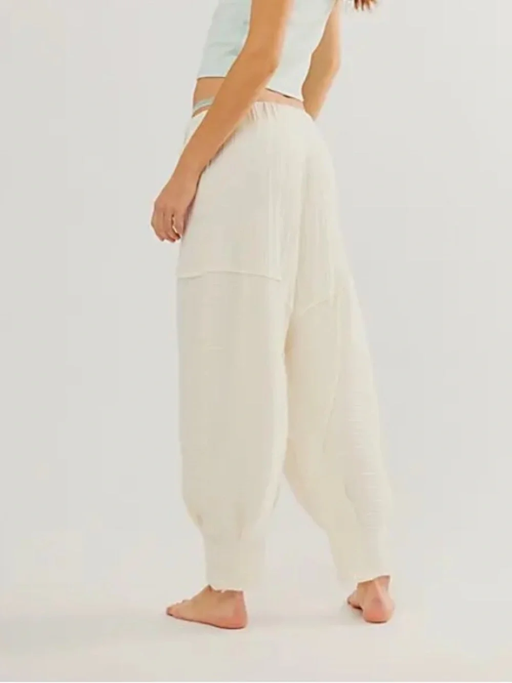 FREE PEOPLE Intimately Good Feels Joggers Textured Harem Pants Cream - Medium